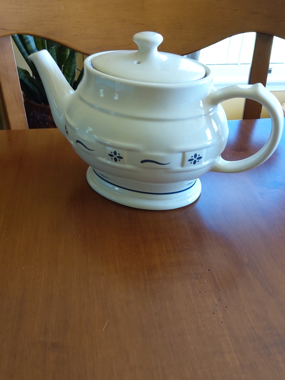 Longaberger Made In USA Woven Traditions Teapot with Blue Accent